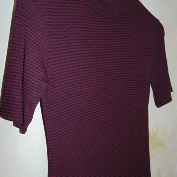 Forever 21 Burgundy Black Striped Knit Sweater Medium Fitted Dress Short Sleeve - Picture 2 of 12